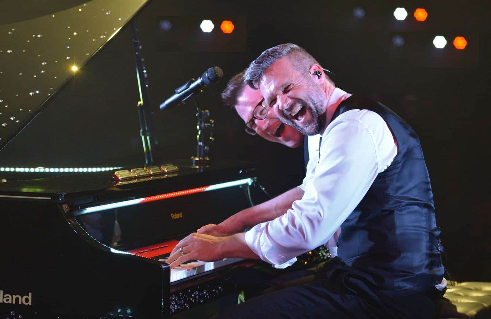 Chris & Mike – Smile